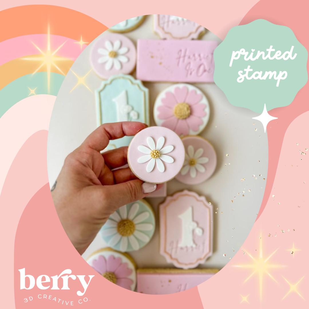 Small daisy Stamp and matching cutter
