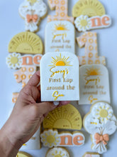 Load image into Gallery viewer, Arch Customisable First Lap around the sun Cookie Cutter and Stamp stl file