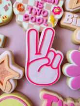 Load image into Gallery viewer, Peace Fingers Cookie Cutter and Stamp stl file