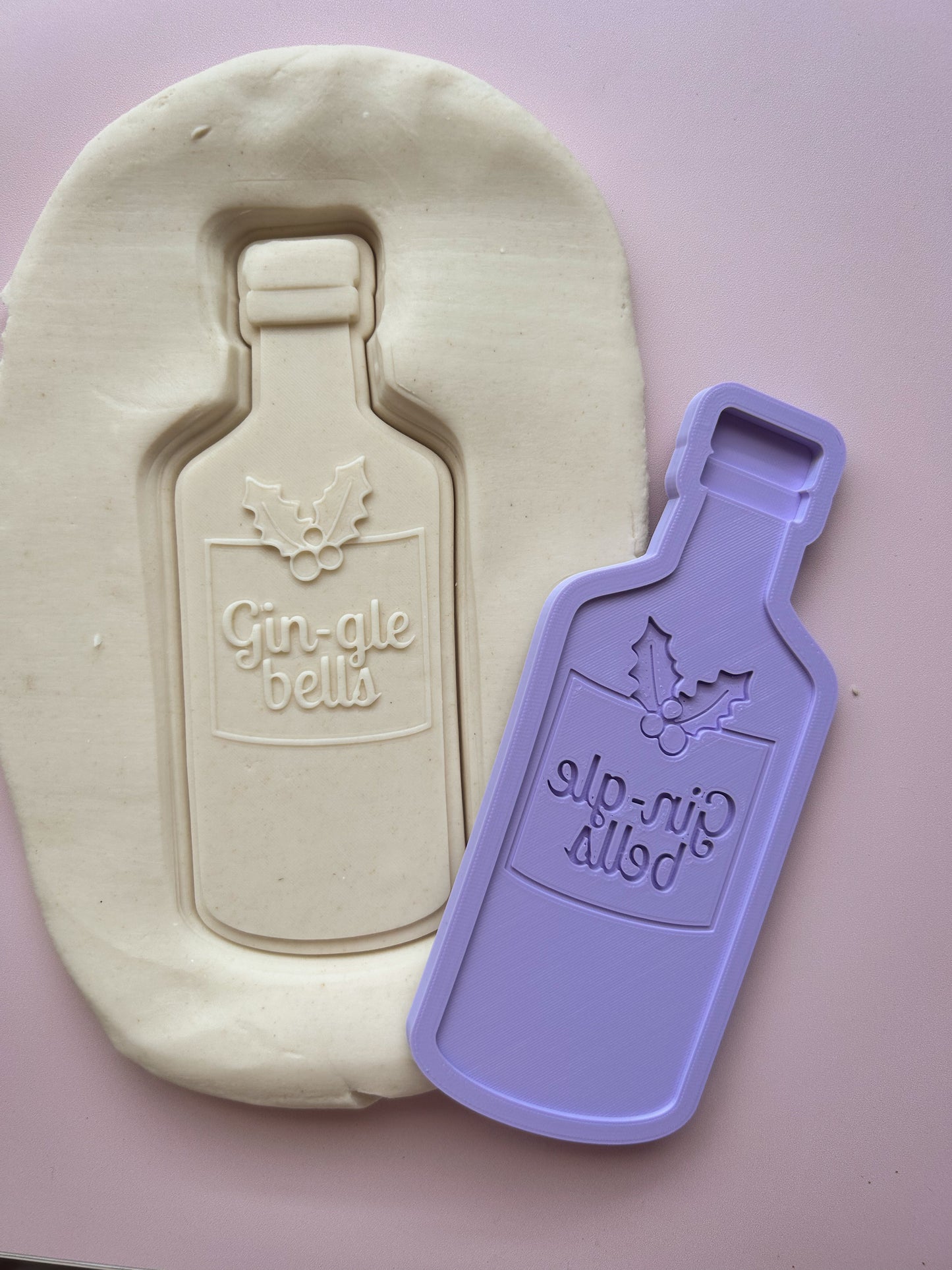 Gin-gel bells gin bottle Debosser and matching cutter