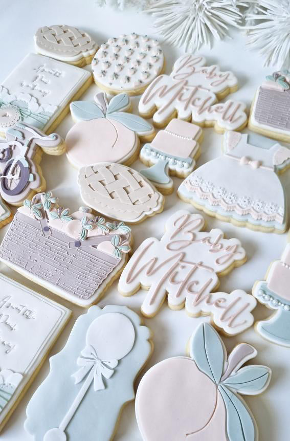 Home baked pie Debosser and matching cutter