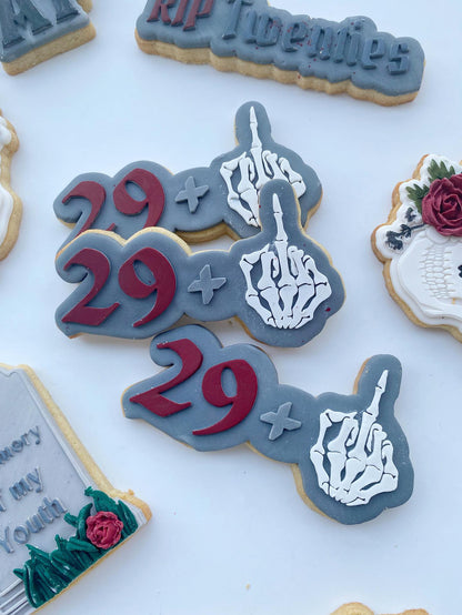 29 + 1 (Skeleton finger) Debosser and matching cutter