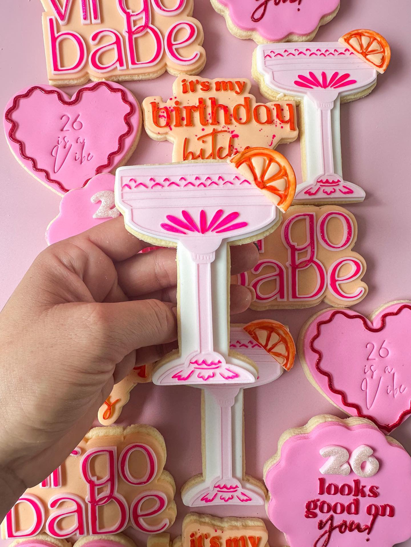 Vintage Cocktail Glass Cookie Cutter and Stamp stl file