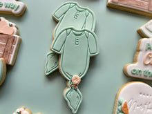 Load image into Gallery viewer, Knotted Baby Onesie Cookie Cutter and Stamp stl file

