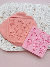 Load image into Gallery viewer, floral Backing / Texture Stamp
