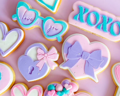 Heart Lock with Bow Stamp and matching cutter