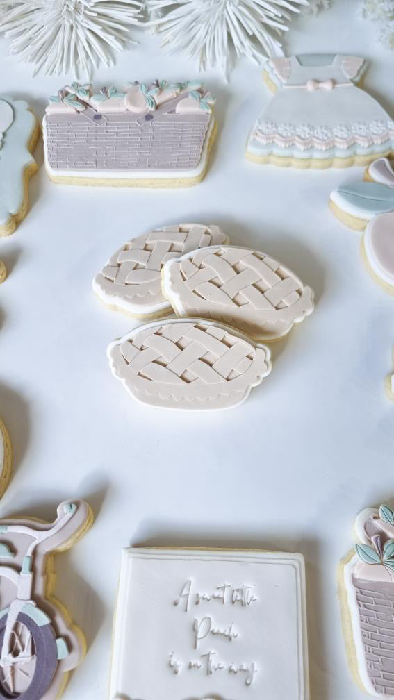 Home baked pie Debosser and matching cutter