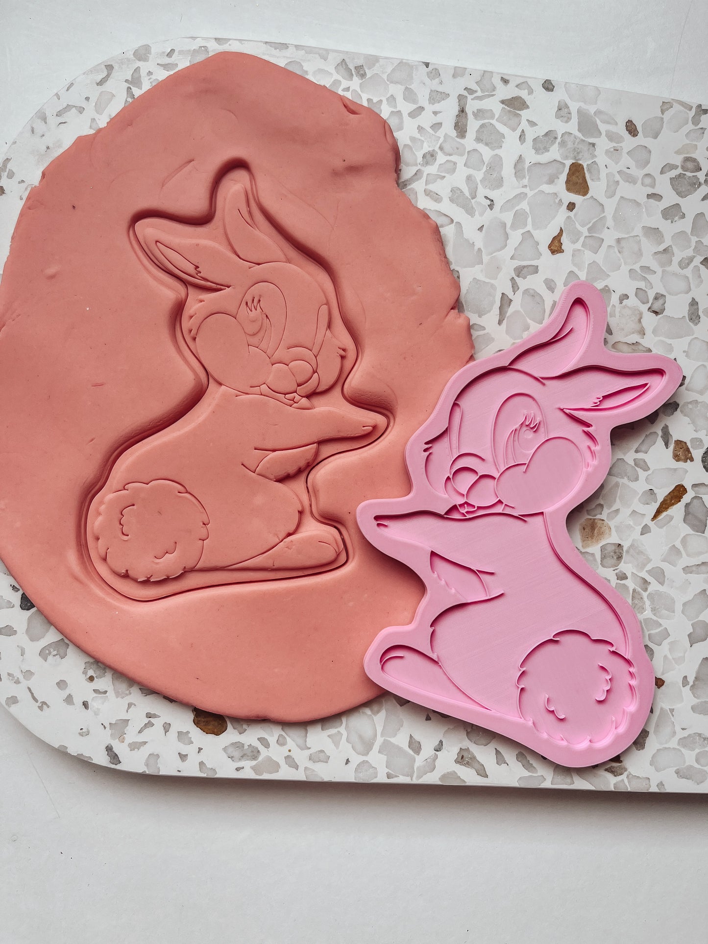 Cottontail Bunny Debosser and matching cutter